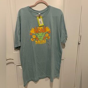 Scad mom T-shirt (Savannah College of Art and Design tee shirt)